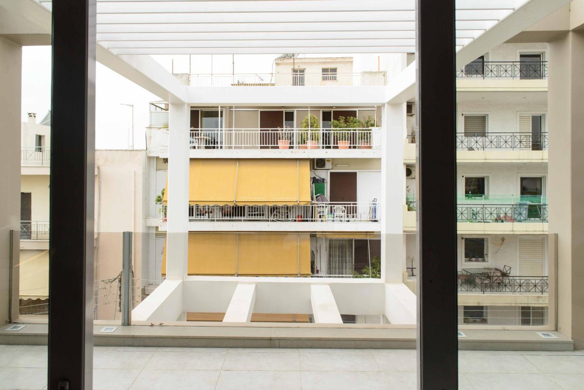 Appartement Bright Loft With Terrance - Next To Metro Kerameikos à Athènes Extérieur photo