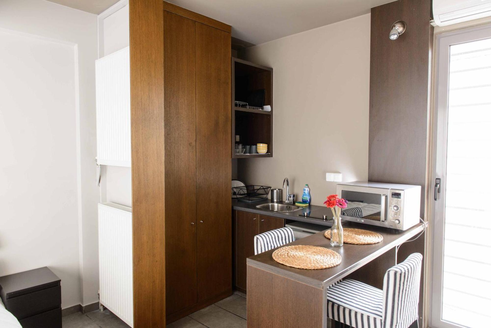 Appartement Bright Loft With Terrance - Next To Metro Kerameikos à Athènes Extérieur photo